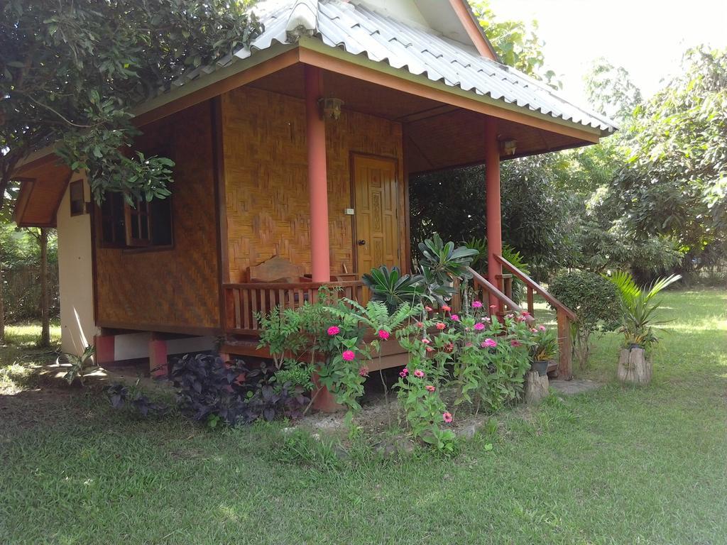Orange Grove Resort Pai Exteriör bild