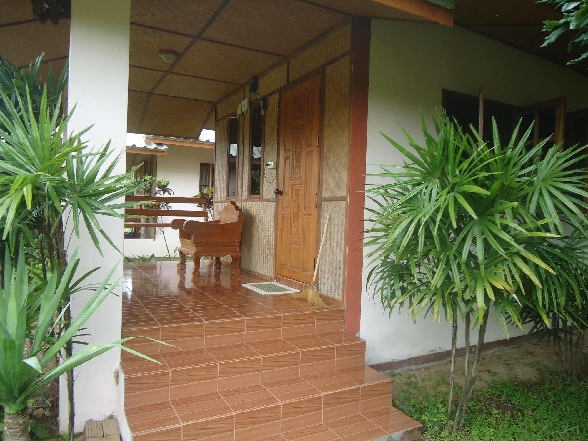 Orange Grove Resort Pai Exteriör bild