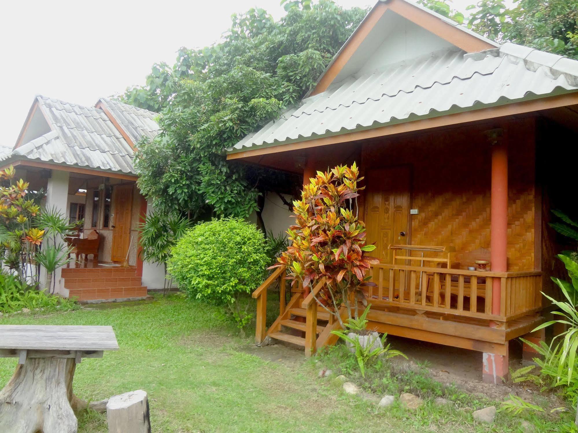 Orange Grove Resort Pai Exteriör bild