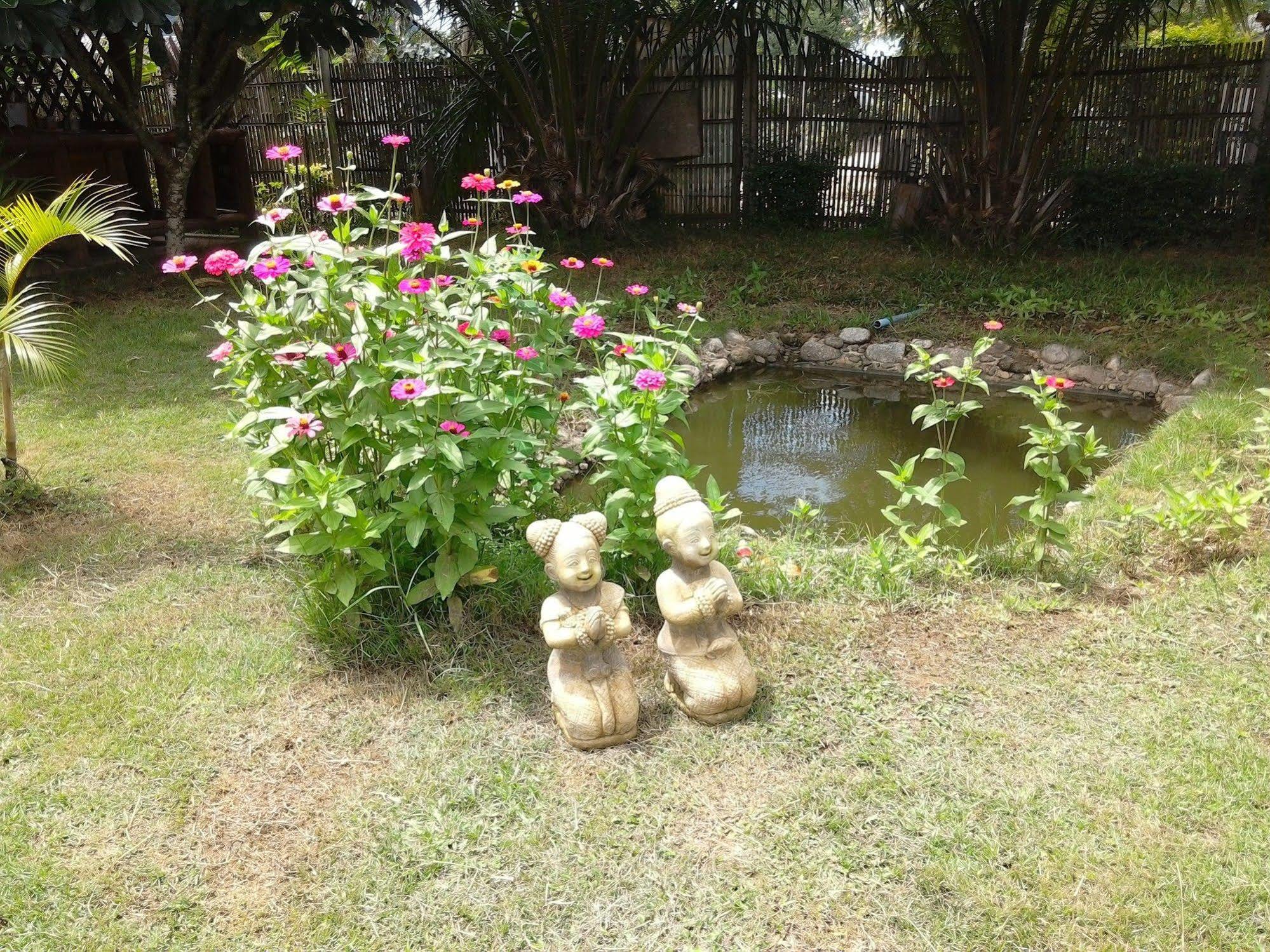 Orange Grove Resort Pai Exteriör bild
